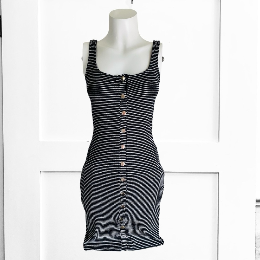 Heart Hips Striped black and white Bodycon dress